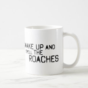 De Café Acorde e cheire a caneca das baratas