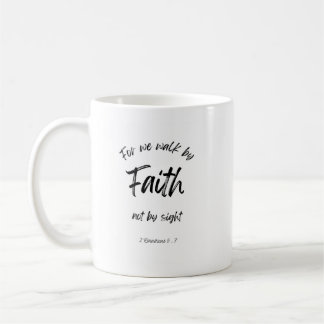 De Café Bíblia verso da caneca - Caminhe pela fé
