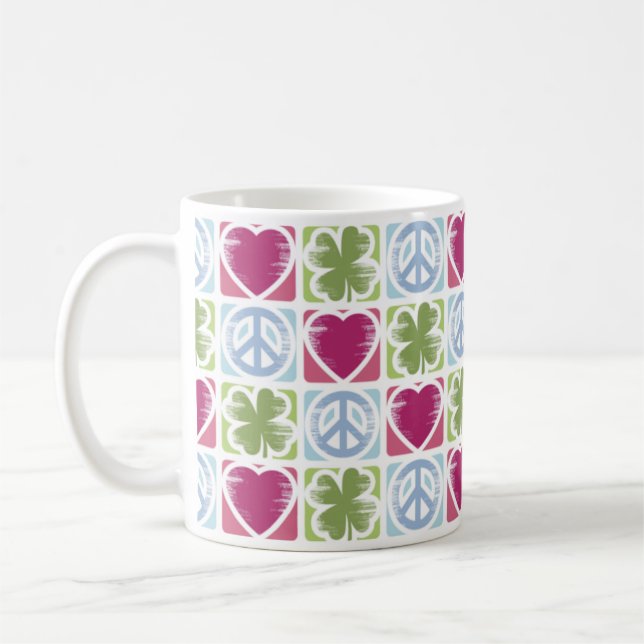 De Café Caneca afortunada do teste padrão do trevo do amor (Esquerda)