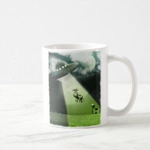 De Café Caneca cómico da abducção da vaca do UFO
