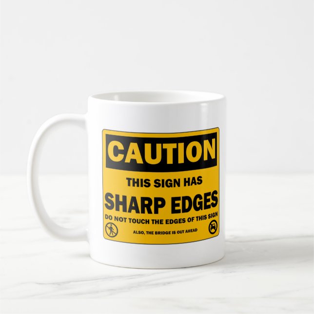 De Café Caneca da observação do cuidado (Esquerda)