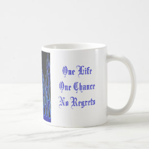 De Café Caneca das chamas azuis