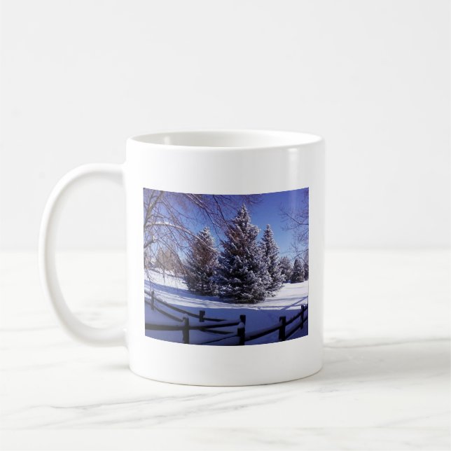 De Café Caneca do cacau da cena do inverno (Esquerda)