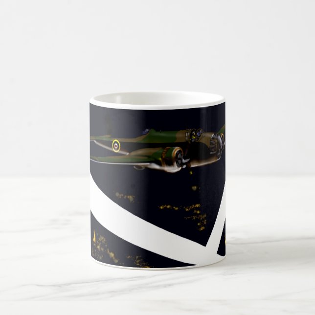 De Café Caneca do comando do bombardeiro (Centro)