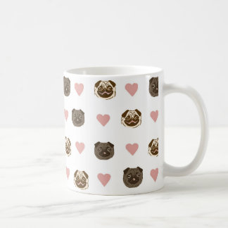 De Café caneca do coração do pug