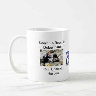 De Café Caneca do Doberman do SAR
