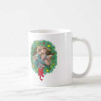 De Café Caneca do feriado da foto: Grinalda do Feliz Natal