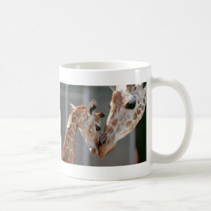 De Café Caneca do girafa e do bebê