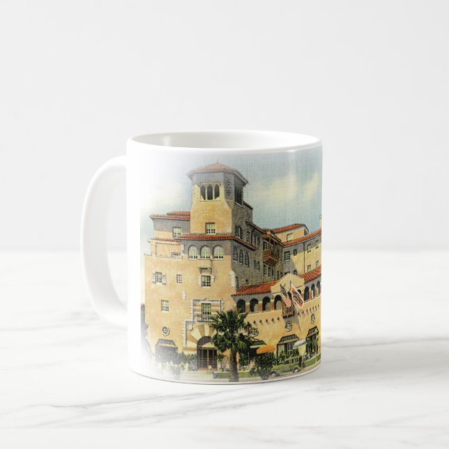De Café Caneca do Hotel Histórico Ringling (Frente Esquerda)