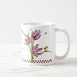 De Café Caneca do lírio Checkered