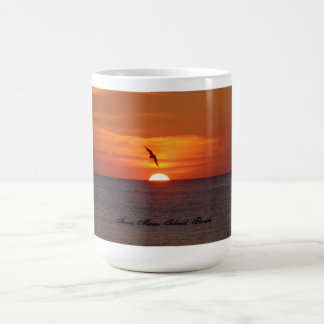 De Café Caneca do por do sol