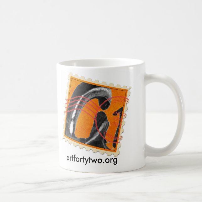 De Café Caneca do selo da arte quarenta e dois (Direita)