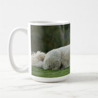 De Café Caneca dourada do Doodle