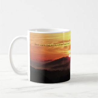 De Café Caneca Draw Near Sunrise
