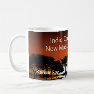 De Café Caneca nova Karisa Kay do comitê da música