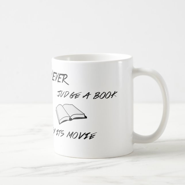 De Café Caneca Nunca Julgue um Livro (Direita)