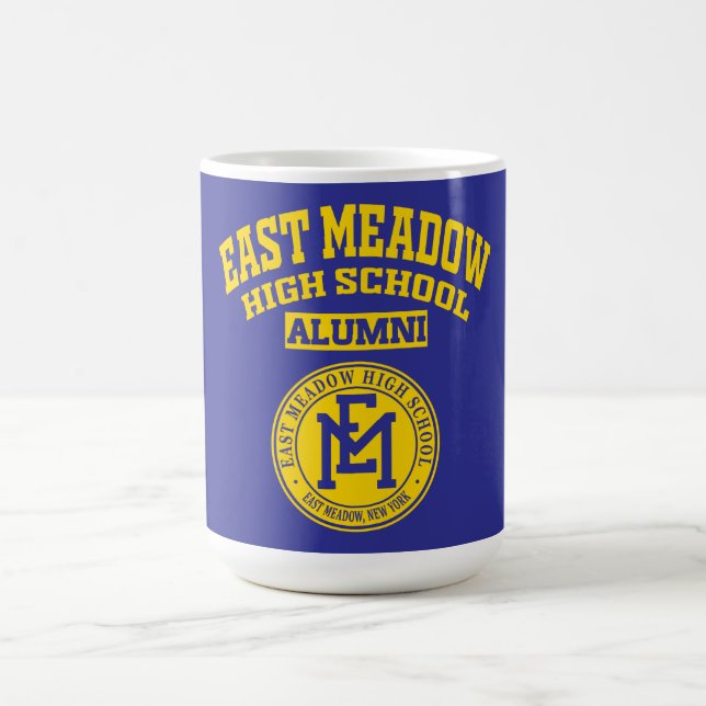 De Café Caneca para ex-alunos da East Meadow High School N (Centro)