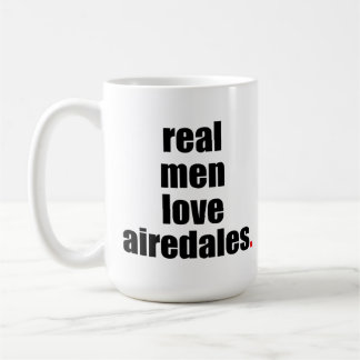 De Café Caneca real dos Airedales do amor dos homens