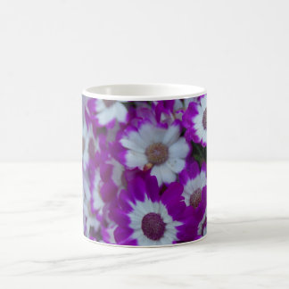 De Café Caneca roxa das flores