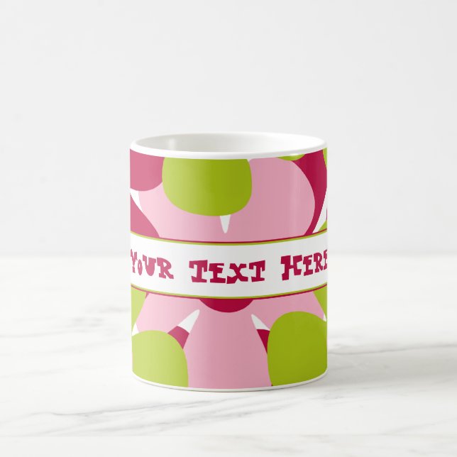 De Café Caneca verde e cor-de-rosa das flores (Centro)