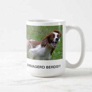 De Café Caneca vermelha & branca irlandesa do setter