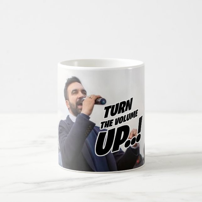 De Café Caneca - Zohran Mamdani - Aumente o Volume (Centro)
