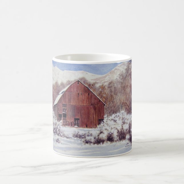 De Café Celeiro da neve na caneca das montanhas (Centro)