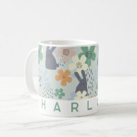 Coelhinho bonito e caneca floral personalizada | P