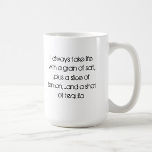 De Café Disparado da caneca do Tequila