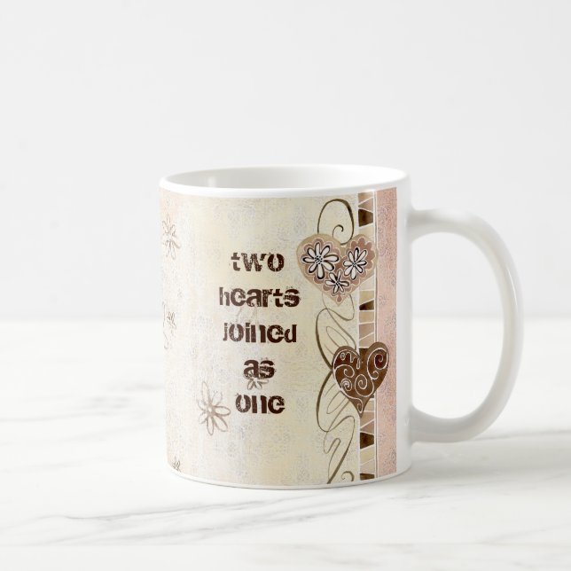 De Café Dois corações juntados como uma caneca do amor (Direita)