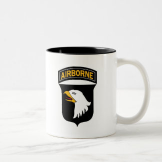 De Café Em Dois Tons 101st Caneca transportada por via aérea