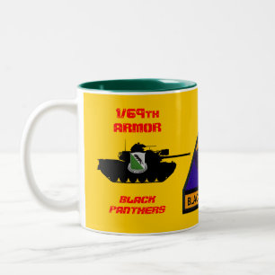 De Café Em Dois Tons 1/69th Caneca preta do tanque das panteras pretas