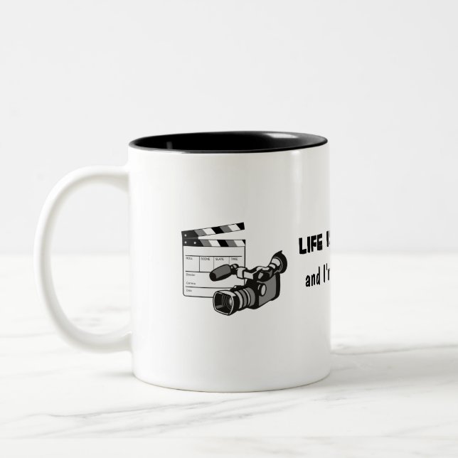 De Café Em Dois Tons A Caneca do diretor (Esquerda)