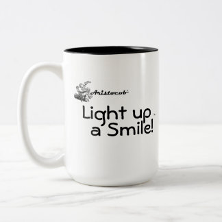 De Café Em Dois Tons Aristocob: Ilumine acima um sorriso! Caneca
