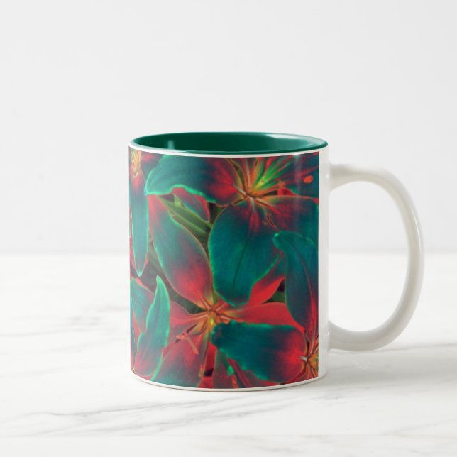 De Café Em Dois Tons Caneca azul dos lírios (Direita)