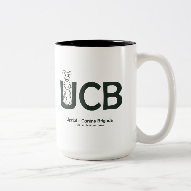 De Café Em Dois Tons Caneca canina ereta da brigada (Direita)