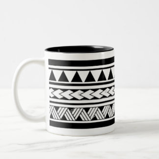 De Café Em Dois Tons Caneca Clássica com Padrão Tribal Geométrico Preto