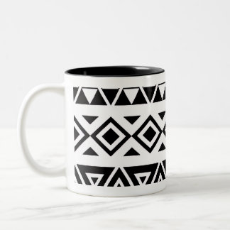 De Café Em Dois Tons Caneca Clássica com Padrão Tribal Geométrico Preto
