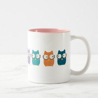De Café Em Dois Tons Caneca colorida das corujas