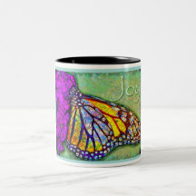 Caneca da borboleta da alegria
