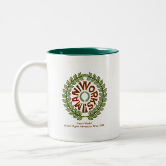 De Café Em Dois Tons Caneca da mão esquerda