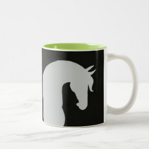 De Café Em Dois Tons Caneca da silhueta do cavalo com pop da cor!
