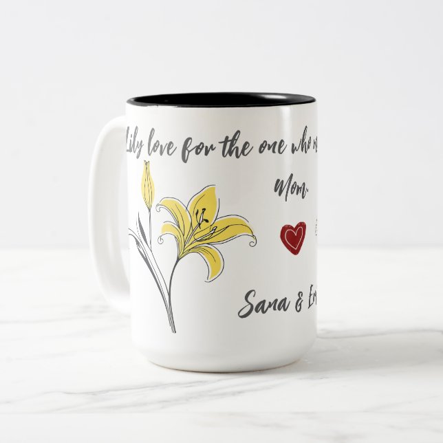 De Café Em Dois Tons Caneca do Dia das Mães Lírio Amarelo (Frente Esquerda)