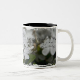 De Café Em Dois Tons Caneca do jardim