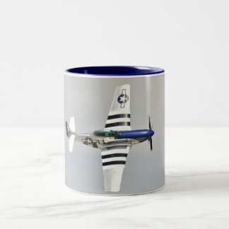 De Café Em Dois Tons Caneca do mustang P-51