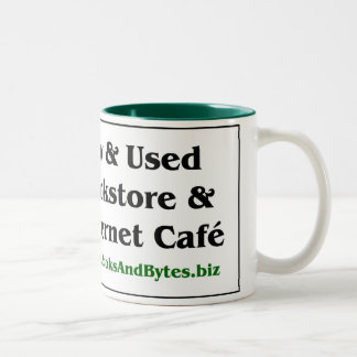 De Café Em Dois Tons Caneca dos livros e dos bytes