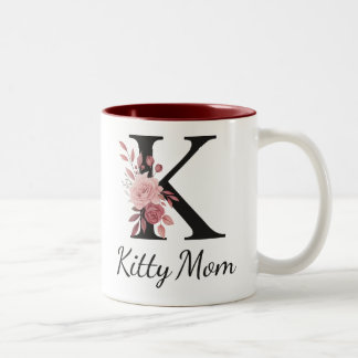 De Café Em Dois Tons Caneca Floral Personalizada – Letra K com o Nome K
