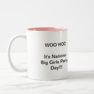 De Café Em Dois Tons Caneca grande do dia do Panty das meninas