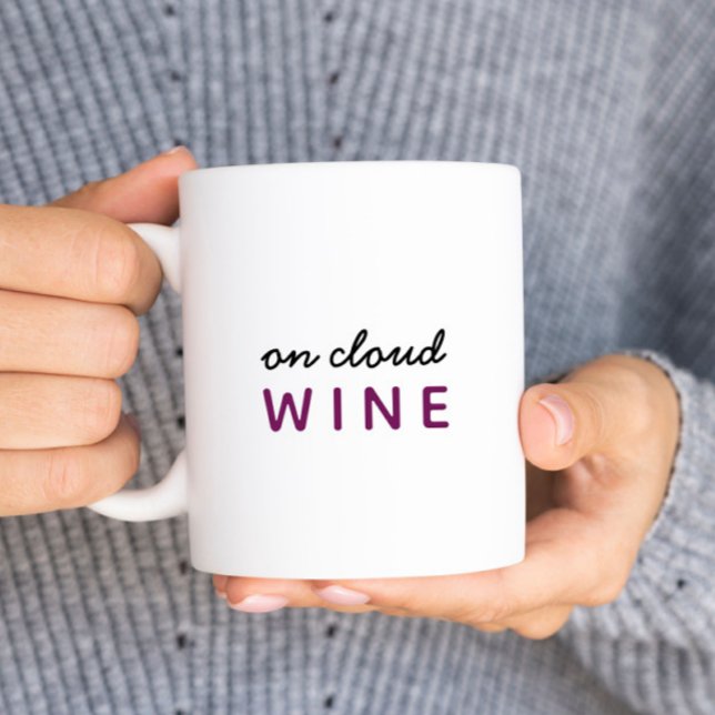De Café Em Dois Tons Caneca On Cloud Wine Pun (Criador carregado)