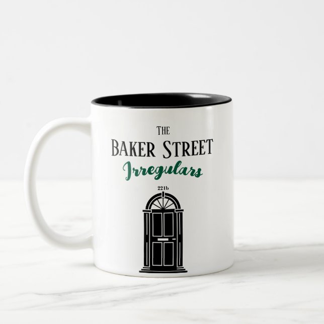 De Café Em Dois Tons Caneca Sherlock Holmes - Os Irregulares da Baker S (Esquerda)